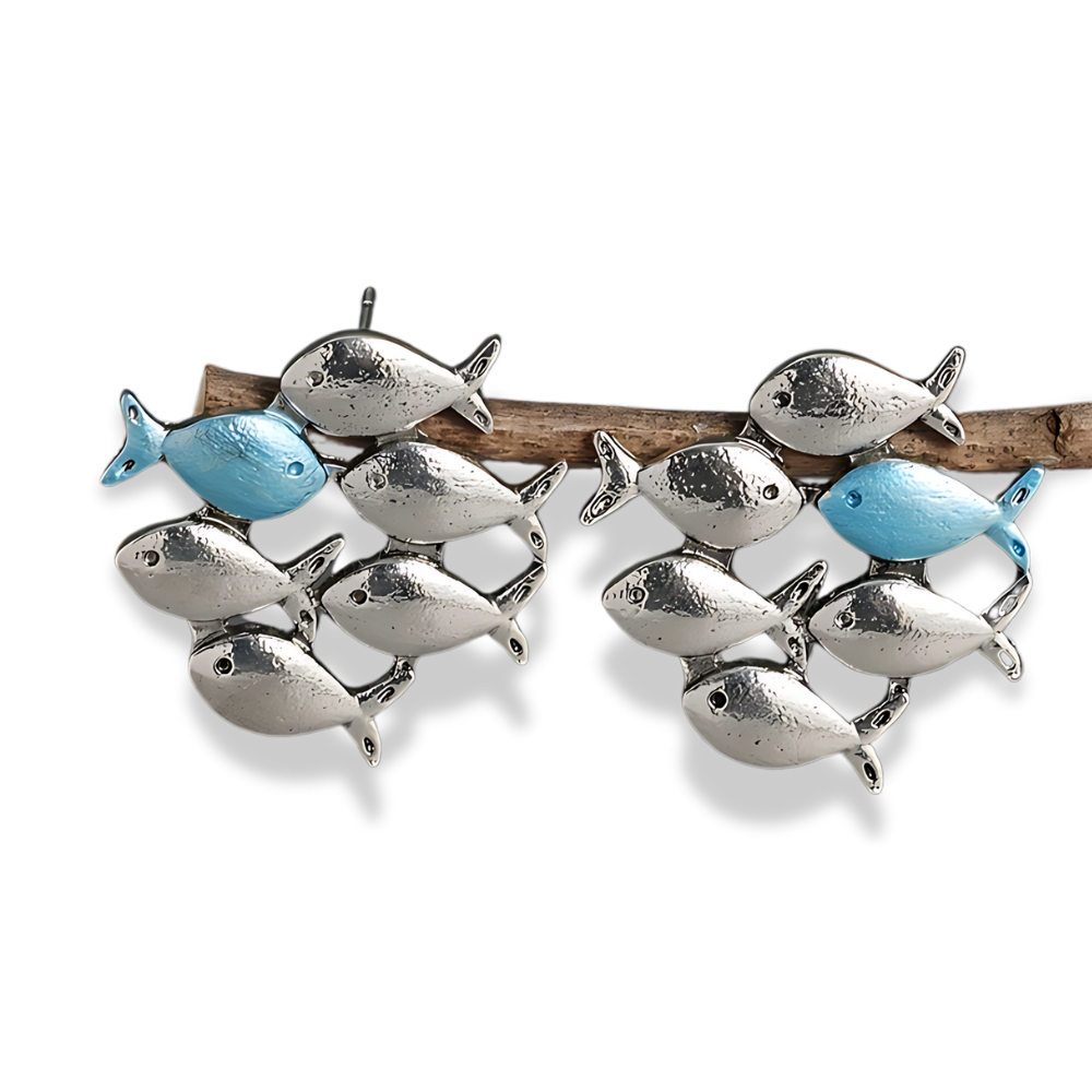 Flussaufwärts-Fisch-Stecker-Ohrringe